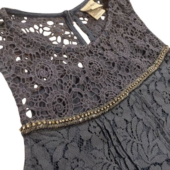 Daytrip Blue Crochet Floral Lace Mock Neck Bling Tank Top Women's Size Large - Picture 2 of 7